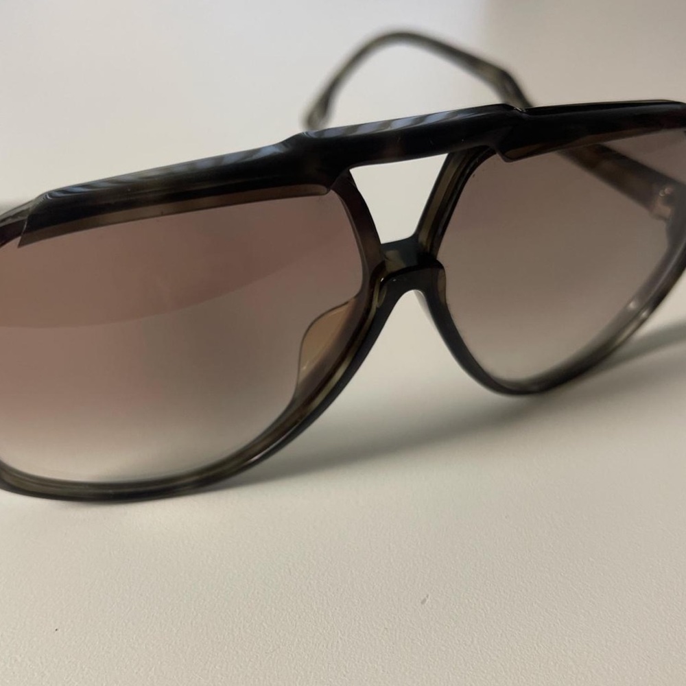 Yves Saint Laurent Vintage Aviator Sunglasses Tortoise Shell - Picture 5 of 8